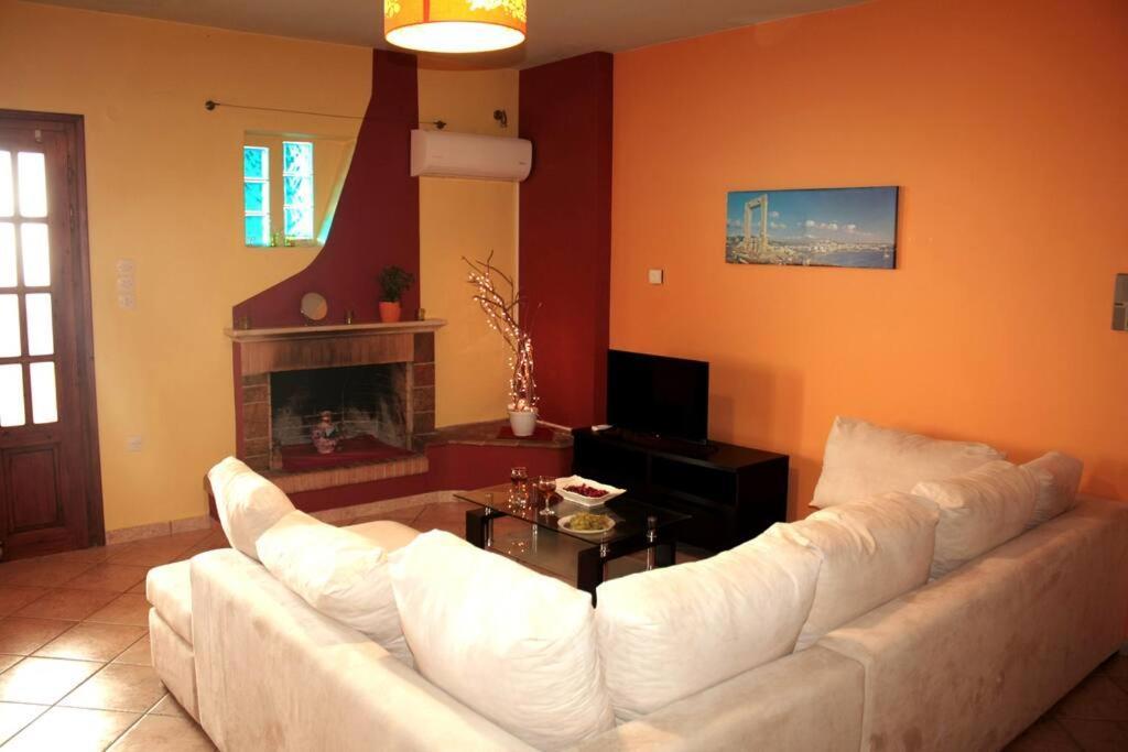 Sweet 5 Min From Towncenter Apartment Naxos City